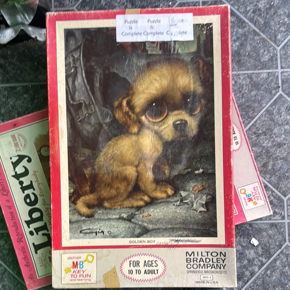 Vintage 1968 Milton Bradley Big Eyed Golden Boy Dog Puzzle 500 pieces